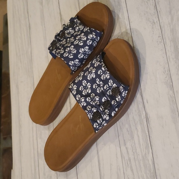 Blowfish | Malibu sunrise Slide Sandals | Size 9 - Picture 11 of 16